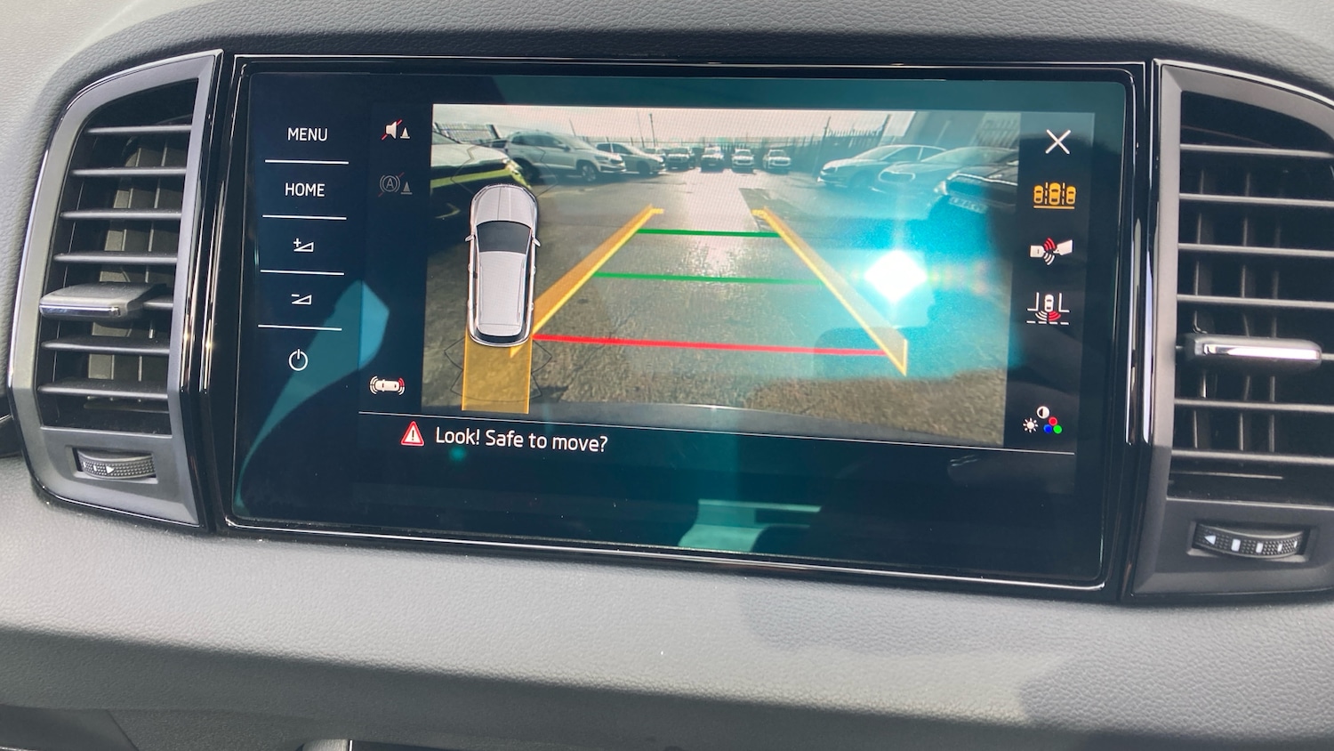 Used Skoda Karoq 2025 for sale - 77676179: Photo 33