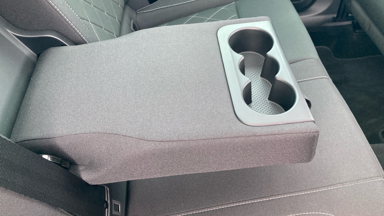 Used Skoda Karoq 2025 for sale - 77676179: Photo 38