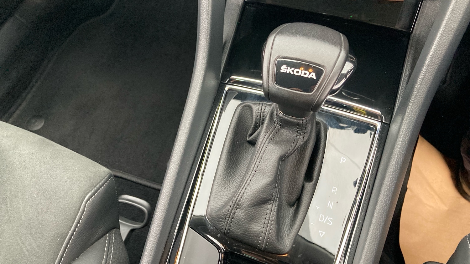 Used Skoda Karoq 2024 for sale - 77935157: Photo 14