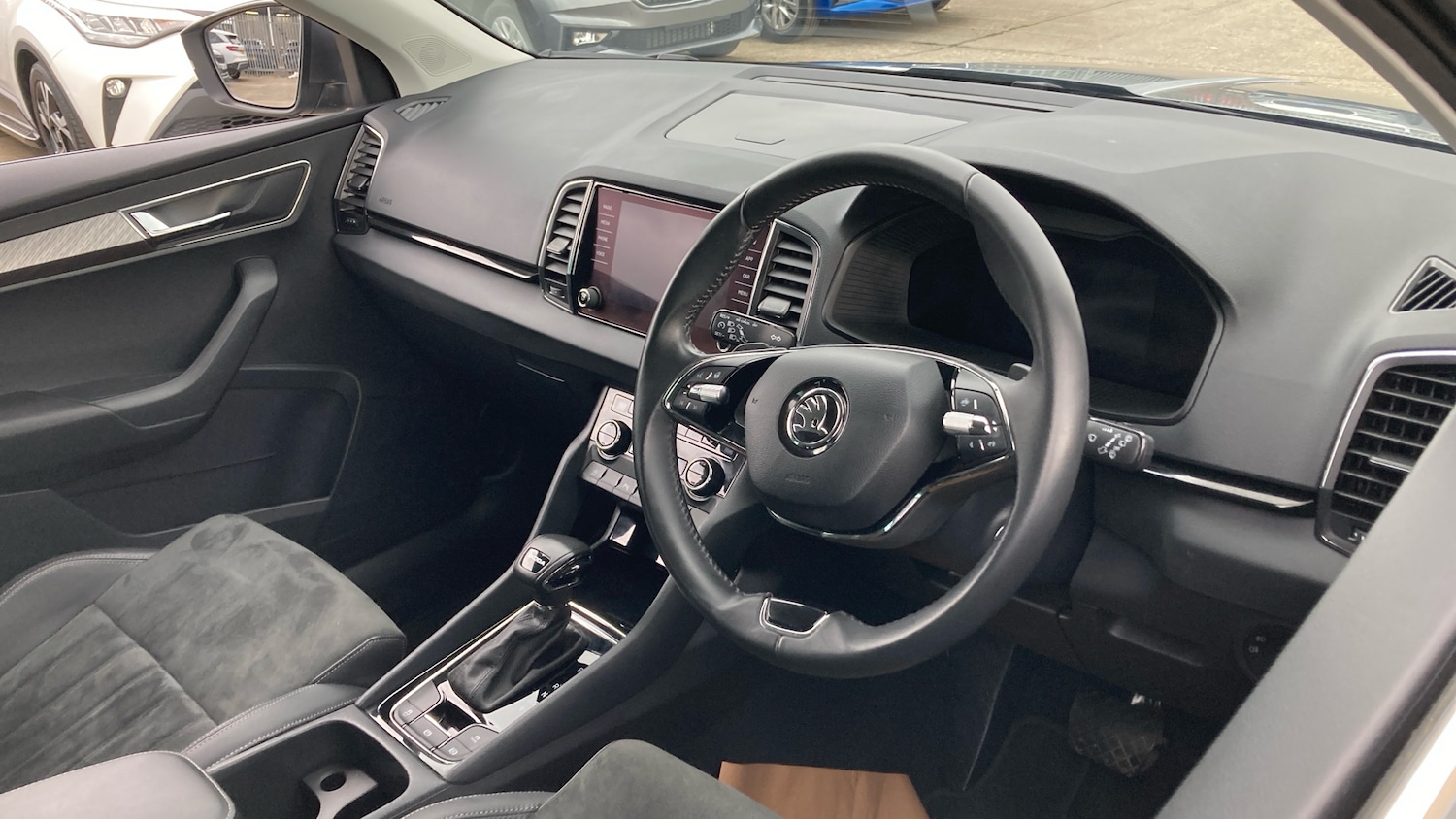 Used Skoda Karoq 2024 for sale - 77935157: Photo 6