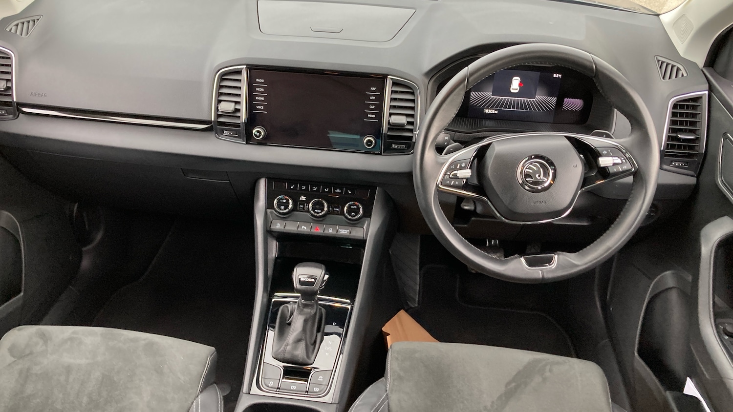 Used Skoda Karoq 2024 for sale - 77935157: Photo 9