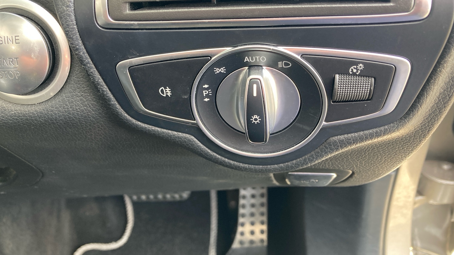 Used Mercedes-Benz GLC 2018 for sale - 77903789: Photo 29