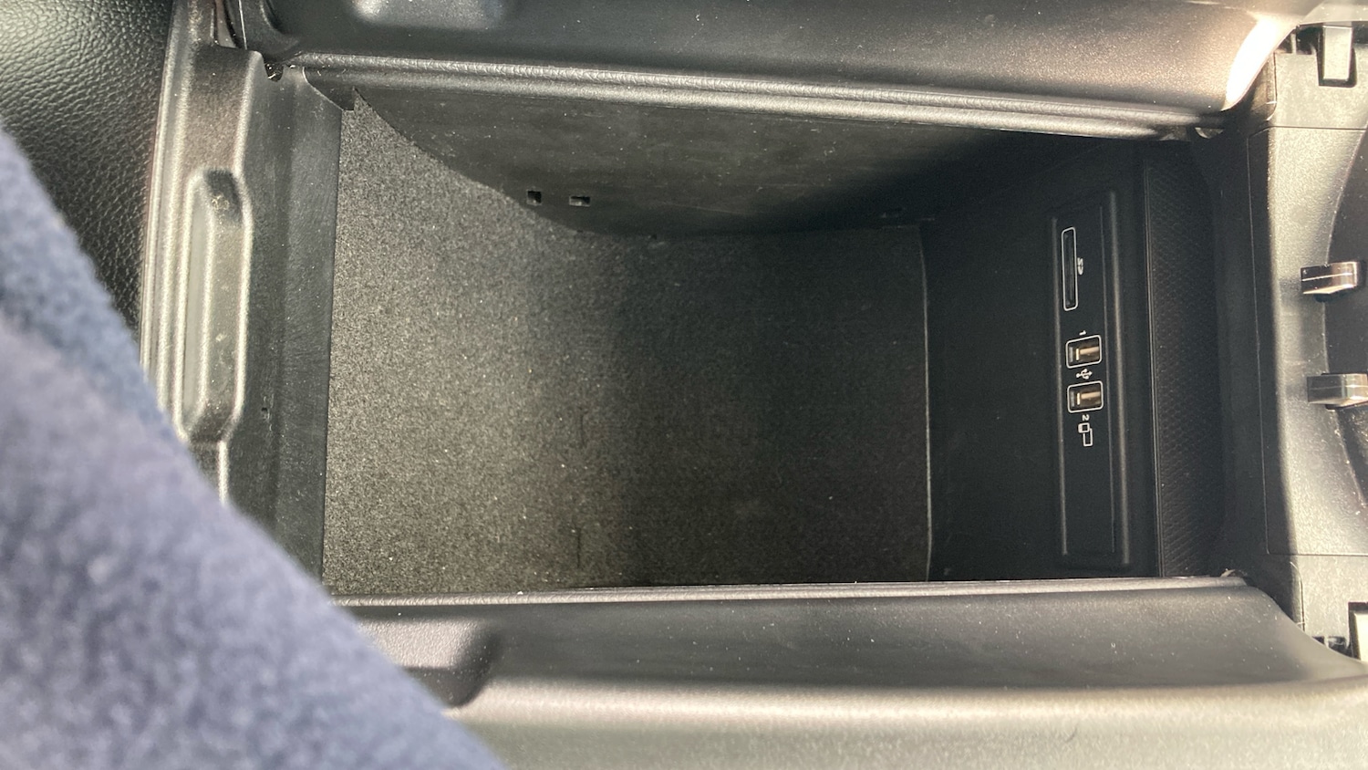 Used Mercedes-Benz GLC 2018 for sale - 77903789: Photo 34