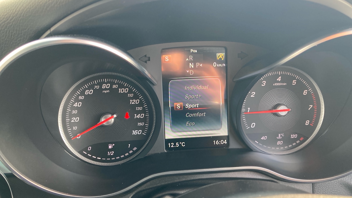 Used Mercedes-Benz GLC 2018 for sale - 77903789: Photo 57