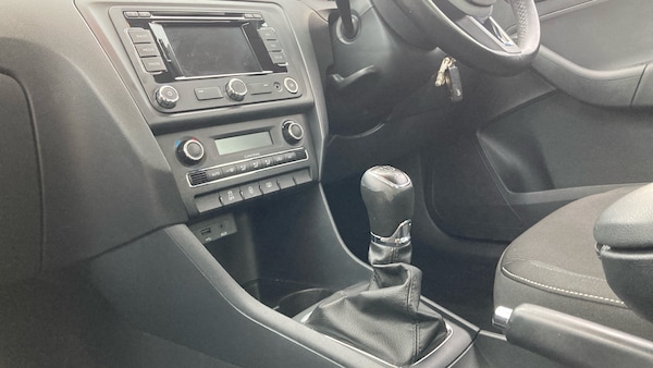 Used Skoda Rapid Spaceback 2016 for sale - 76131213: Photo 13
