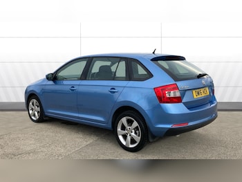 Used Skoda Rapid Spaceback 2016 for sale - 76131213: Photo 2
