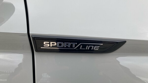 Used Skoda Karoq 2025 for sale - 76088458: Photo 33