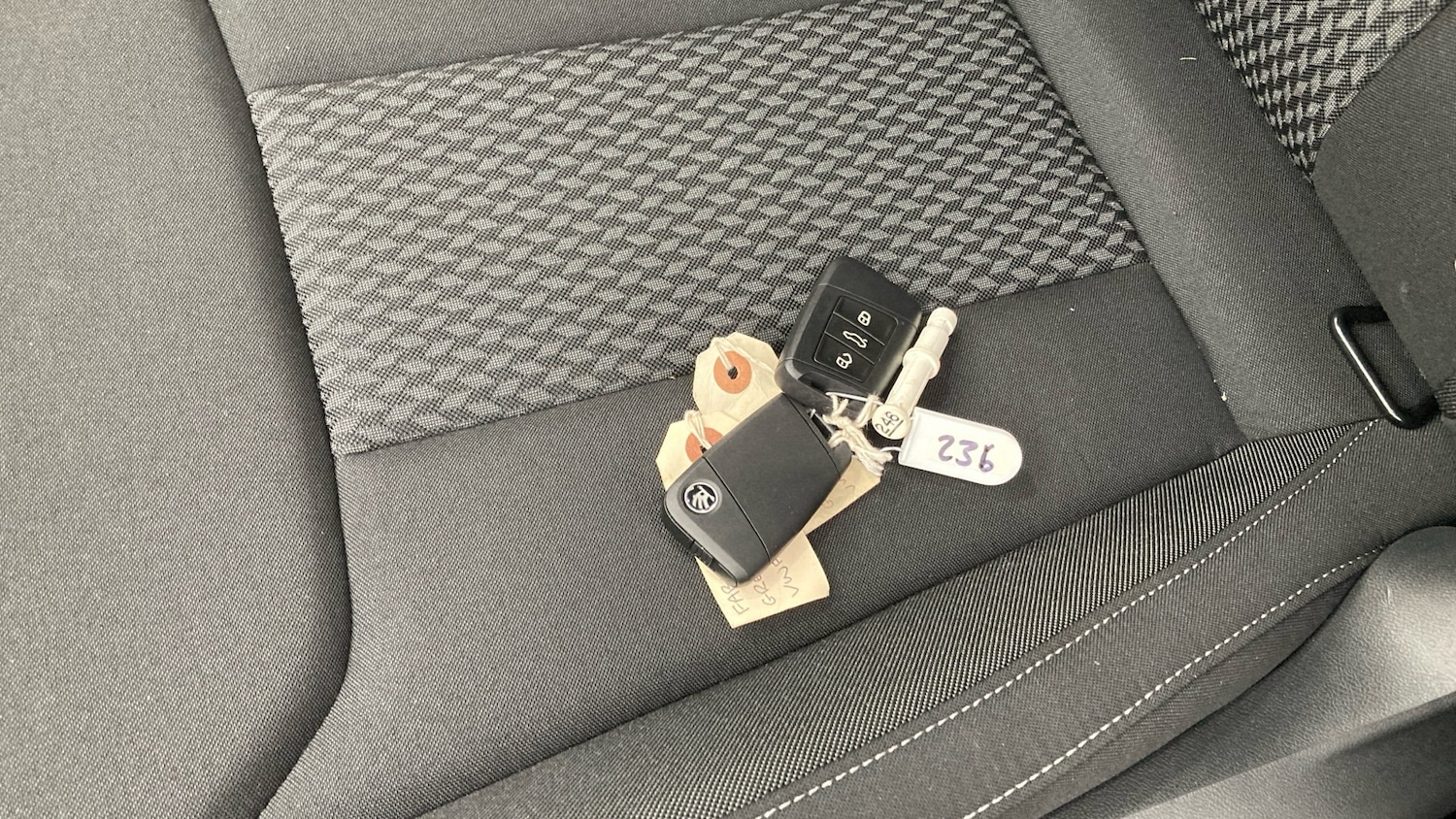 Used Skoda Fabia 2024 for sale - 76976924: Photo 38