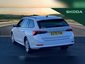 Used Skoda Octavia 2020 for sale - 76922390: Photo