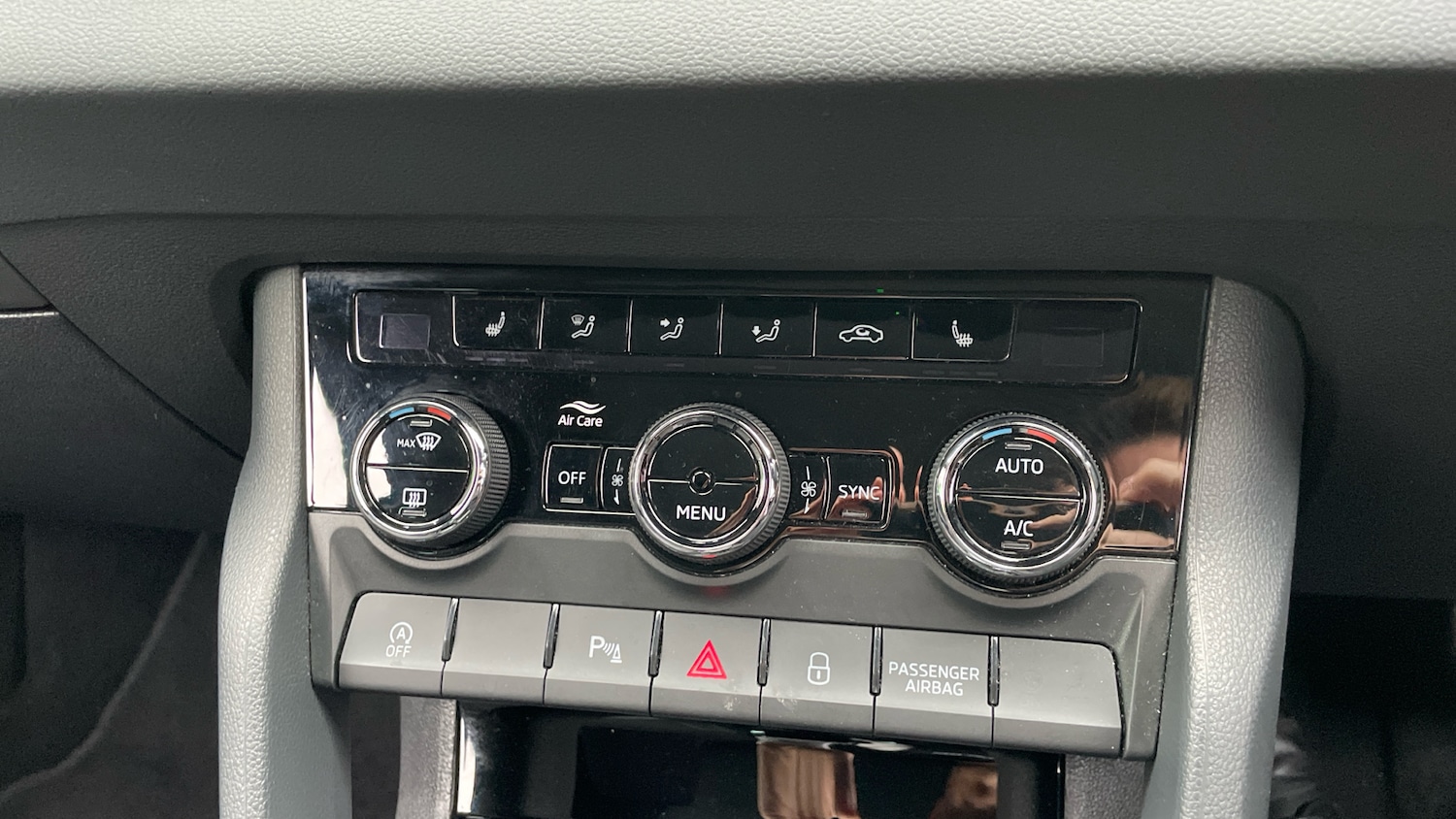 Used Skoda Karoq 2025 for sale - 76290431: Photo 13