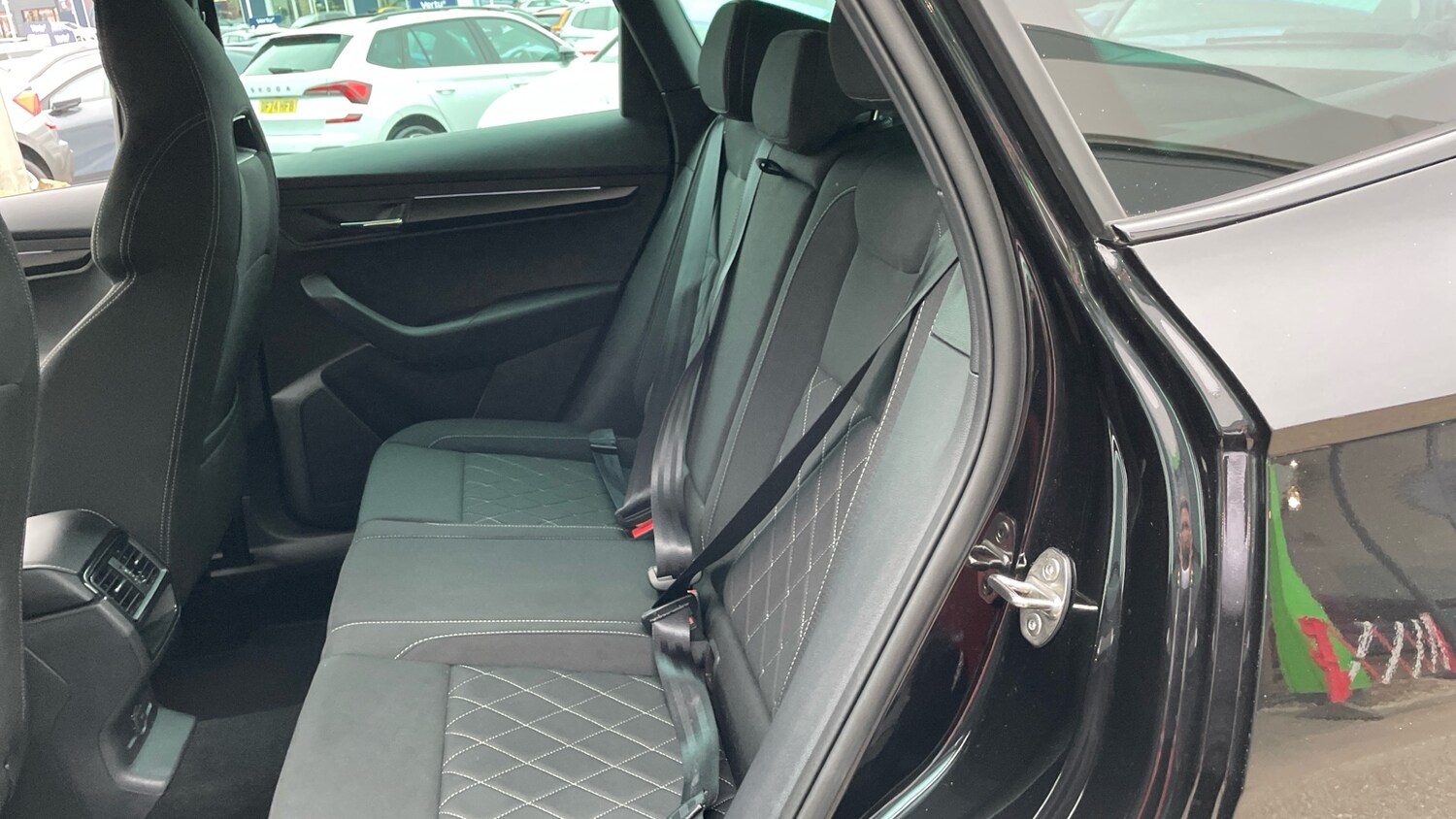 Used Skoda Karoq 2025 for sale - 76290431: Photo 16