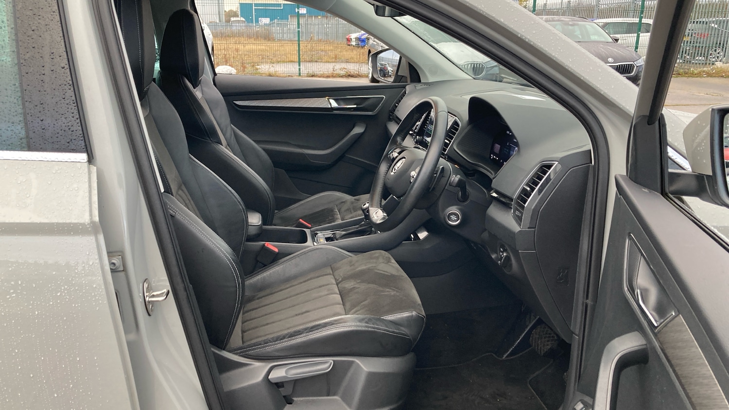 Used Skoda Karoq 2023 for sale - 76862253: Photo 15