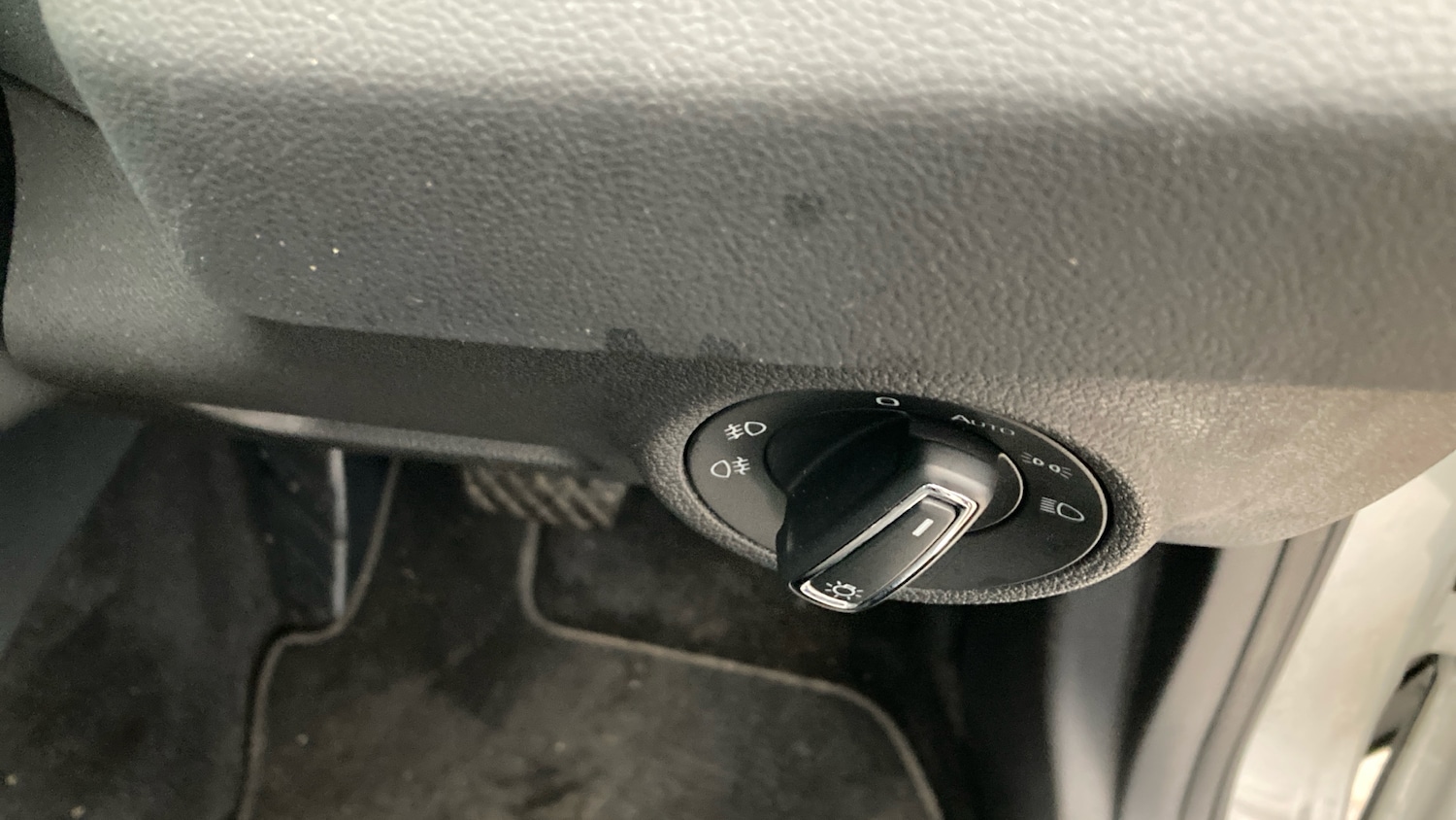 Used Skoda Karoq 2023 for sale - 76862253: Photo 25