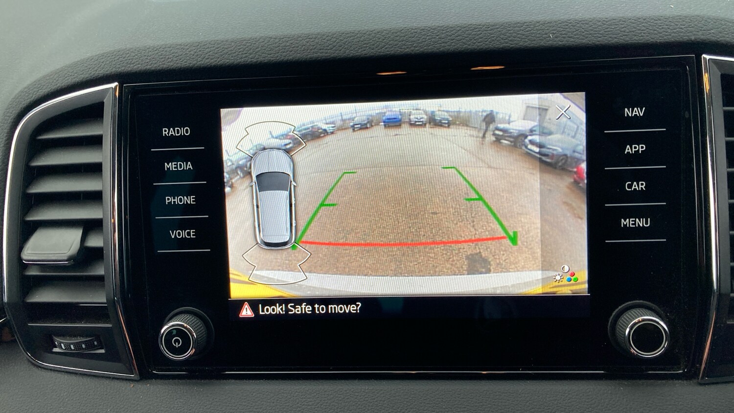 Used Skoda Karoq 2023 for sale - 76862253: Photo 33