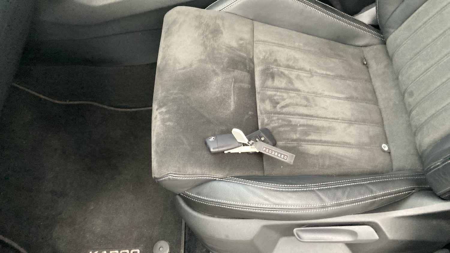 Used Skoda Karoq 2023 for sale - 76862253: Photo 45