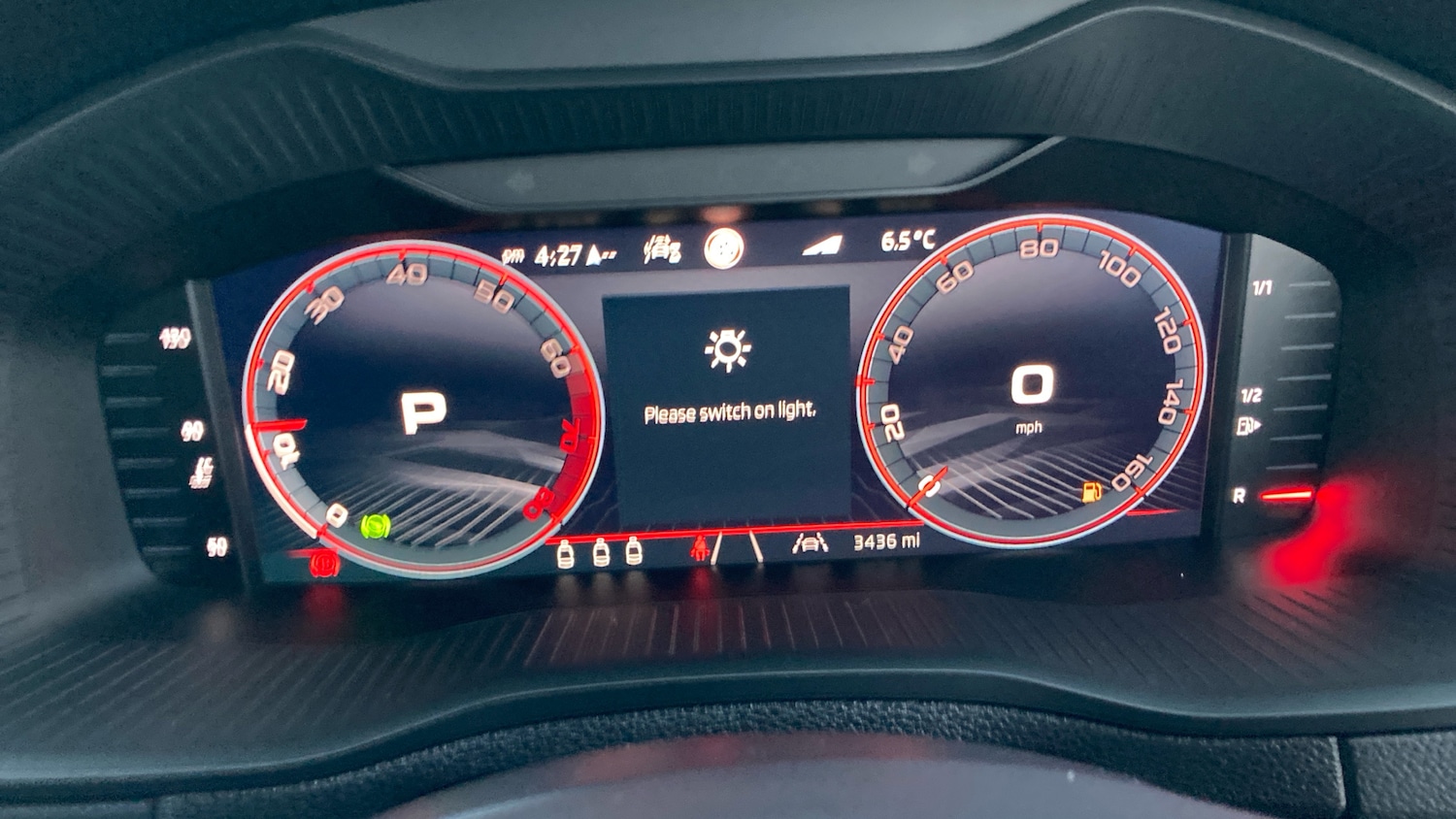 Used Skoda Karoq 2025 for sale - 76858680: Photo 11