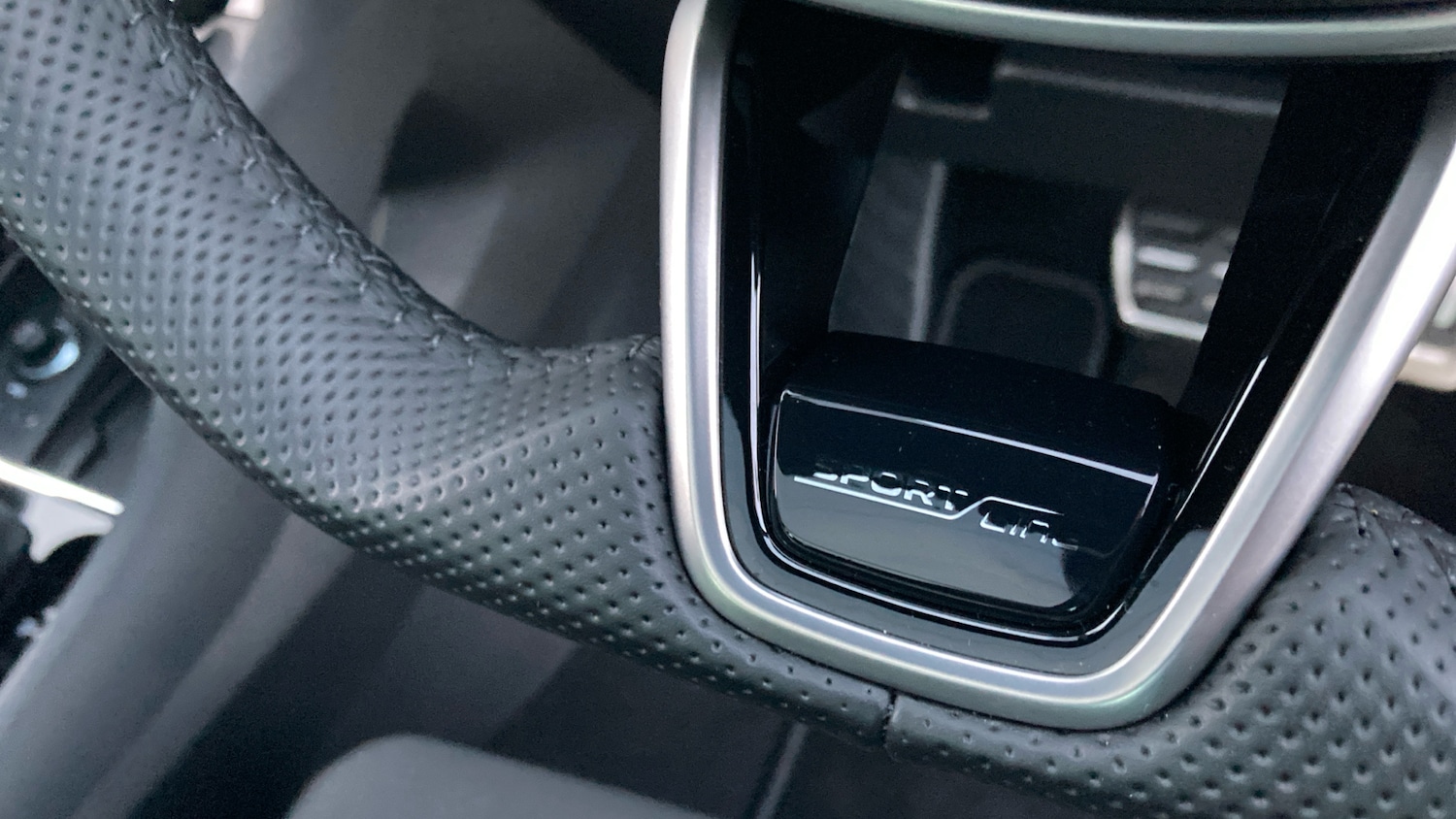 Used Skoda Karoq 2025 for sale - 76858680: Photo 29