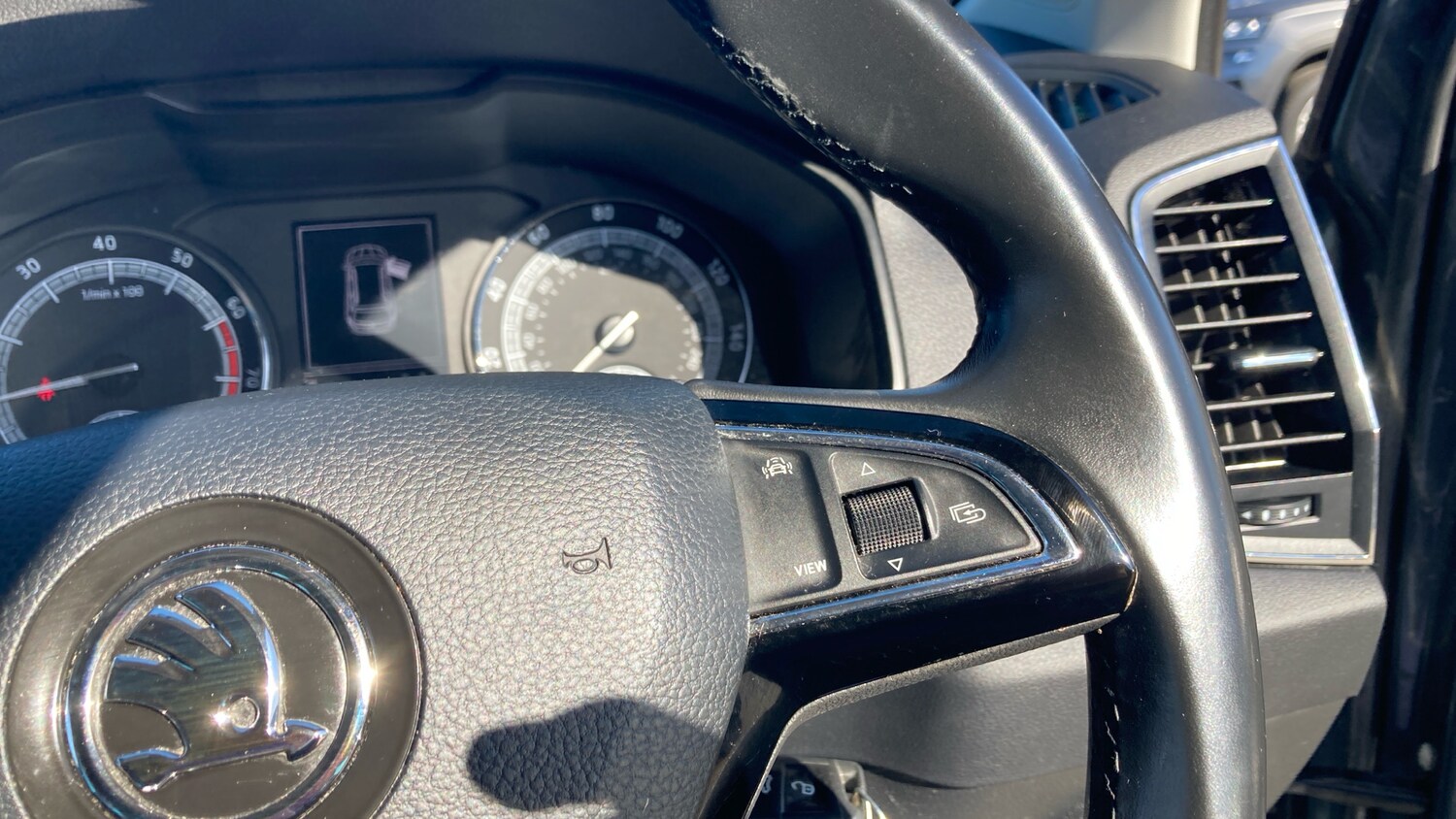 Used Skoda Karoq 2019 for sale - 78164647: Photo 18