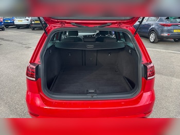 Used Volkswagen Golf 2017 for sale - 75773012: Photo