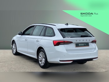 Used Skoda Octavia 2025 for sale - 78166136: Photo
