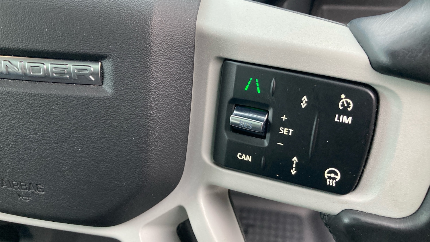 Used Land Rover Defender 2024 for sale - 77581949: Photo 27