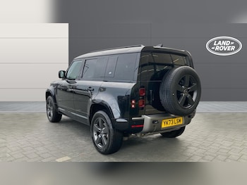 Used Land Rover Defender 2024 for sale - 77581949: Photo