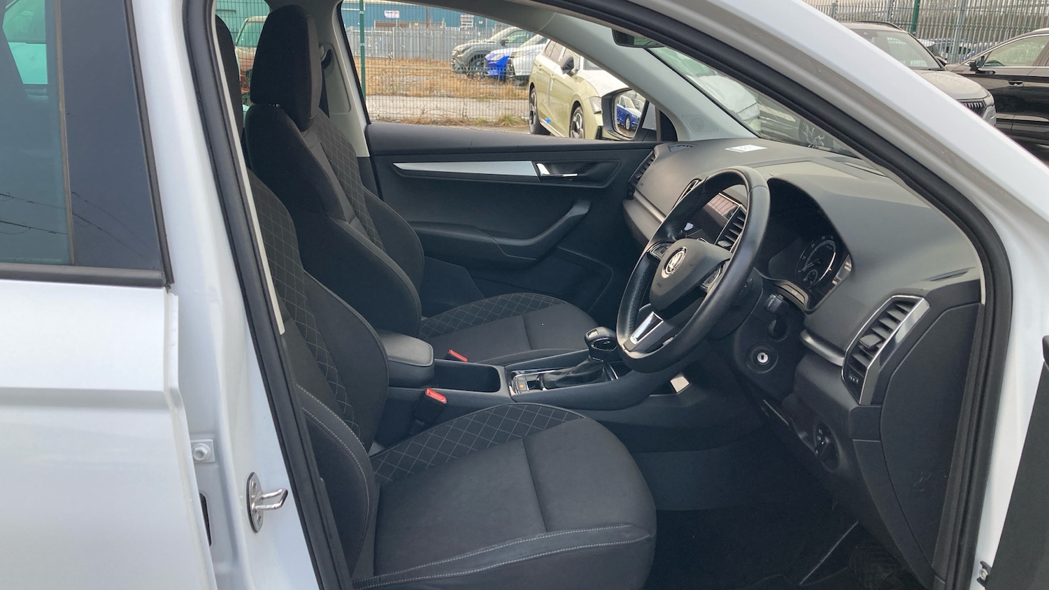 Used Skoda Karoq 2020 for sale - 77251049: Photo 15