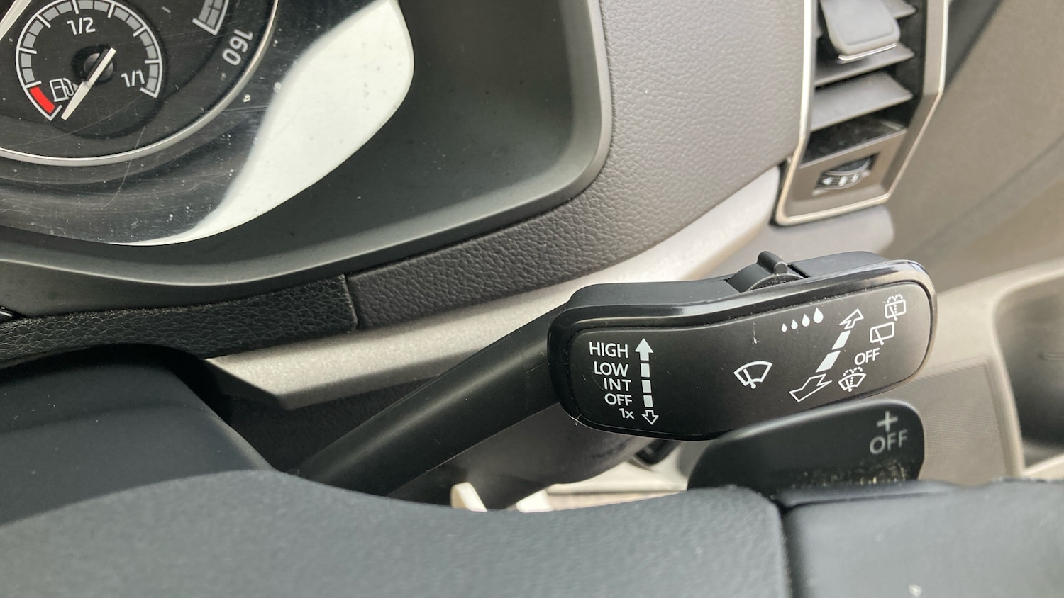 Used Skoda Karoq 2020 for sale - 77251049: Photo 27