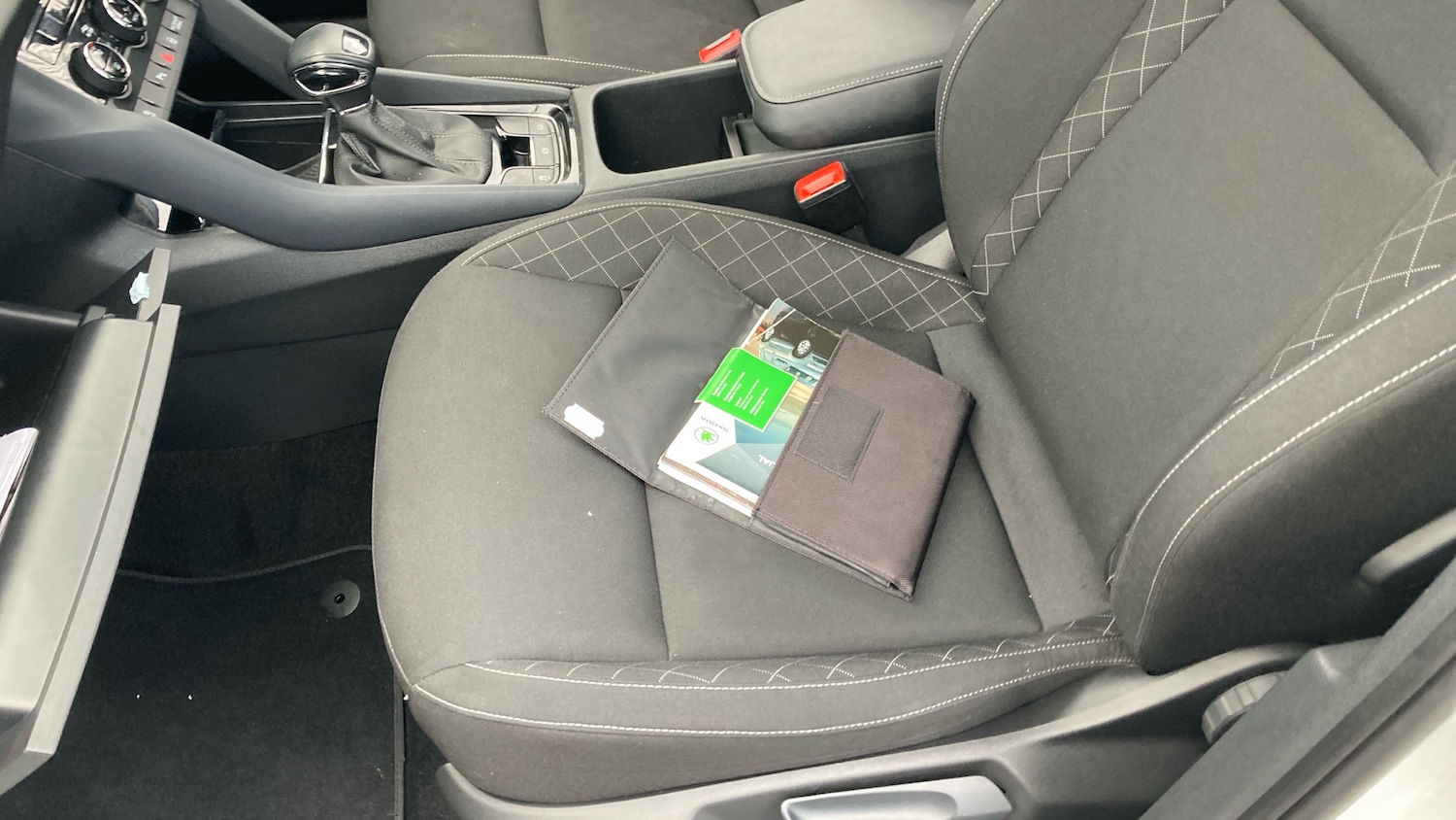 Used Skoda Karoq 2020 for sale - 77251049: Photo 40