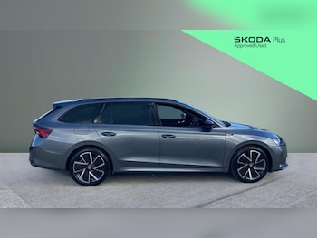 Used Skoda Octavia 2025 for sale - 78801368: Photo