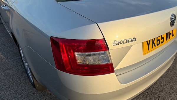 Used Skoda Octavia 2015 for sale - 76076228: Photo 44