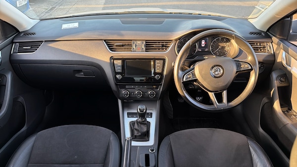 Used Skoda Octavia 2015 for sale - 76076228: Photo 9