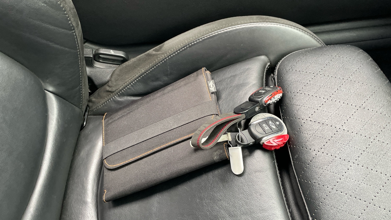 Used MINI Hatch 2016 for sale - 76299754: Photo 19