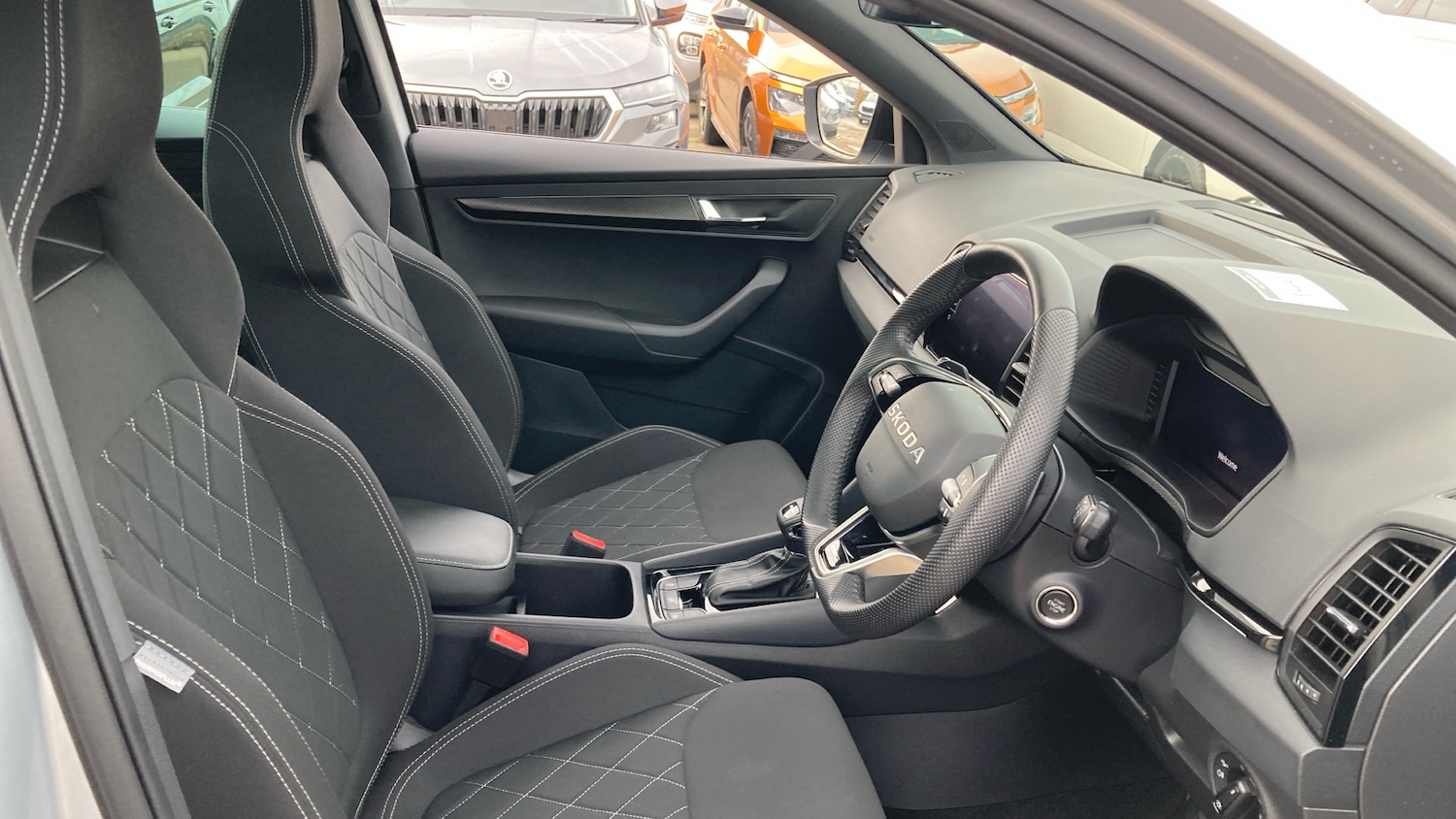 Used Skoda Karoq 2025 for sale - 76494450: Photo 15