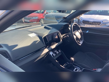 Used Skoda Karoq 2025 for sale - 79311200: Photo