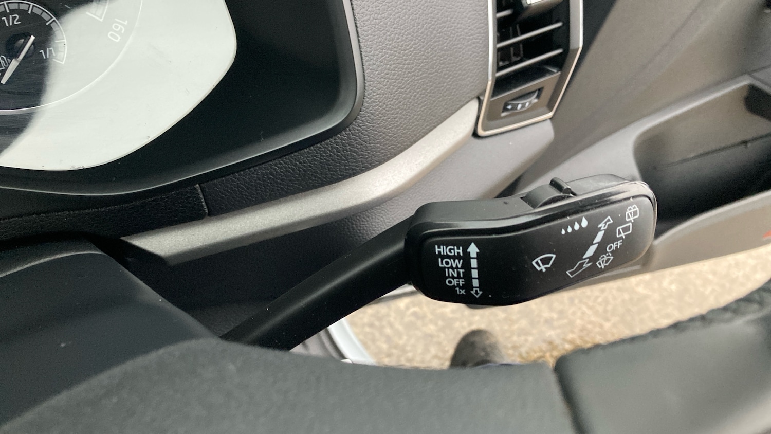 Used Skoda Karoq 2019 for sale - 77461120: Photo 27