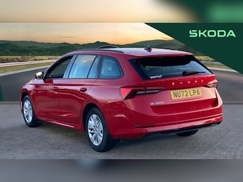 Used Skoda Octavia 2022 for sale - 76792933: Photo