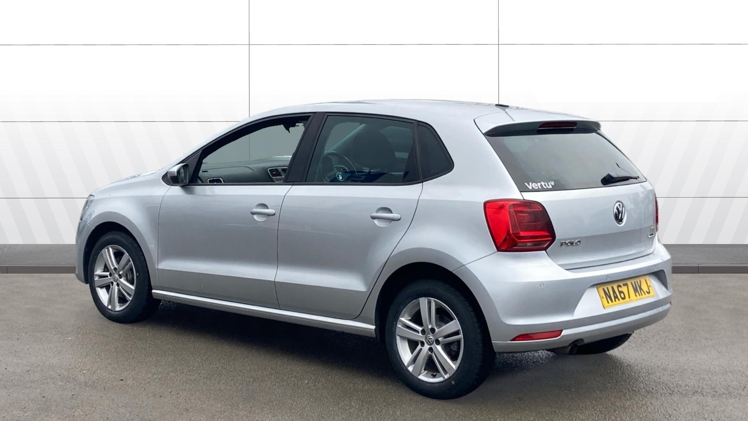Used Volkswagen Polo 2017 for sale - 77544580: Photo 2