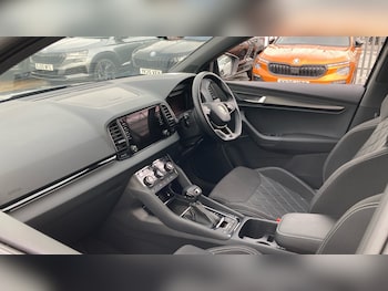 Used Skoda Karoq 2024 for sale - 76545213: Photo