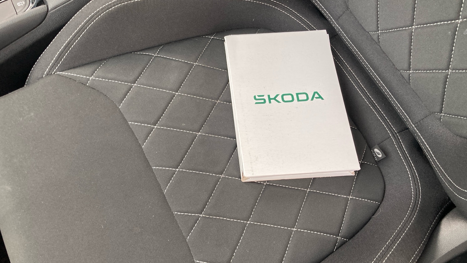 Used Skoda Karoq 2024 for sale - 76545213: Photo 44