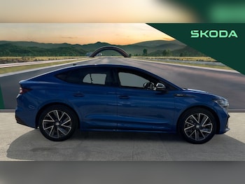 Used Skoda Enyaq 2025 for sale - 75869686: Photo