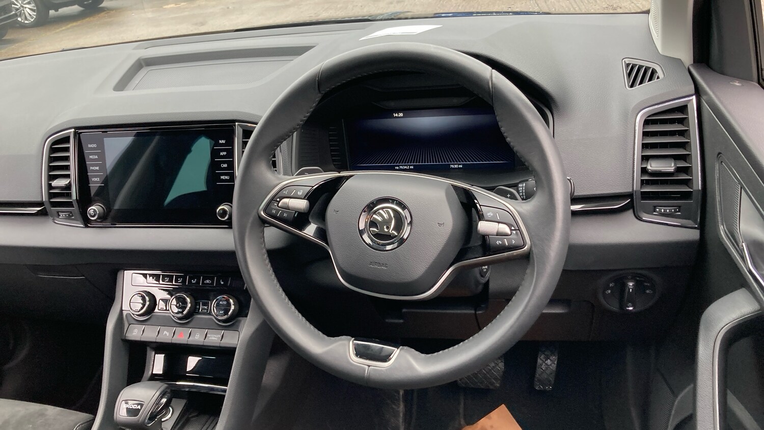 Used Skoda Karoq 2024 for sale - 77502578: Photo 10