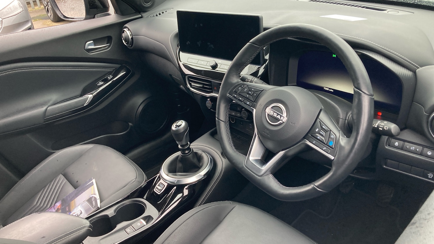 Used Nissan Juke 2024 for sale - 76602714: Photo 11