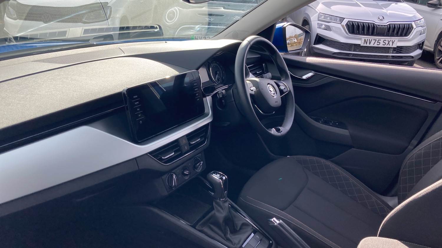 Used Skoda Kamiq 2023 for sale - 77640028: Photo 2