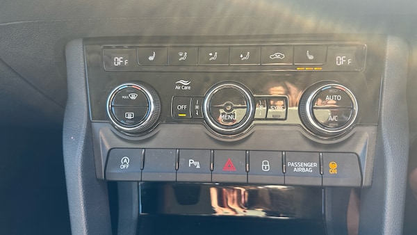Used Skoda Karoq 2019 for sale - 76064079: Photo 30
