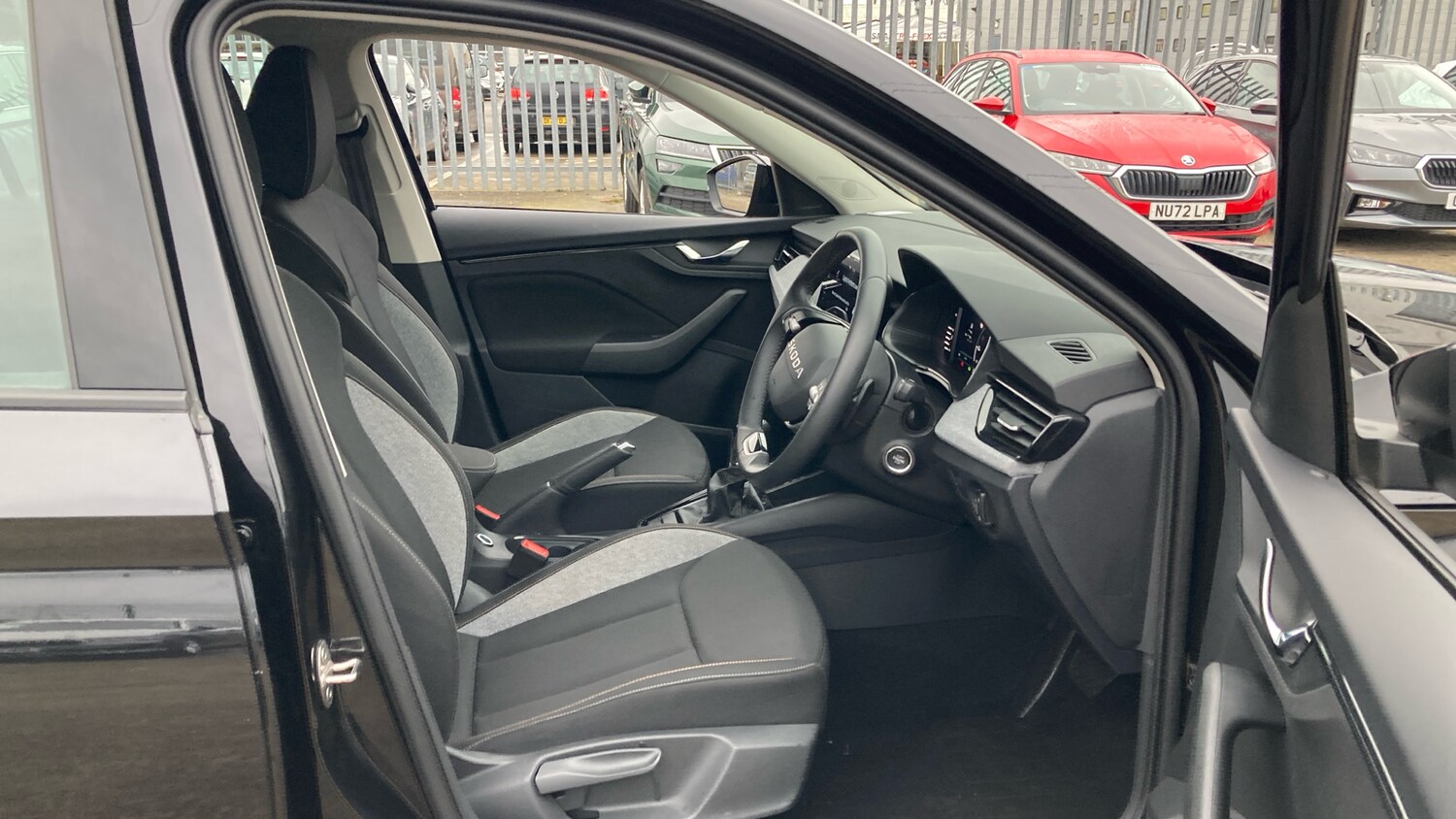 Used Skoda Kamiq 2025 for sale - 76859698: Photo 15