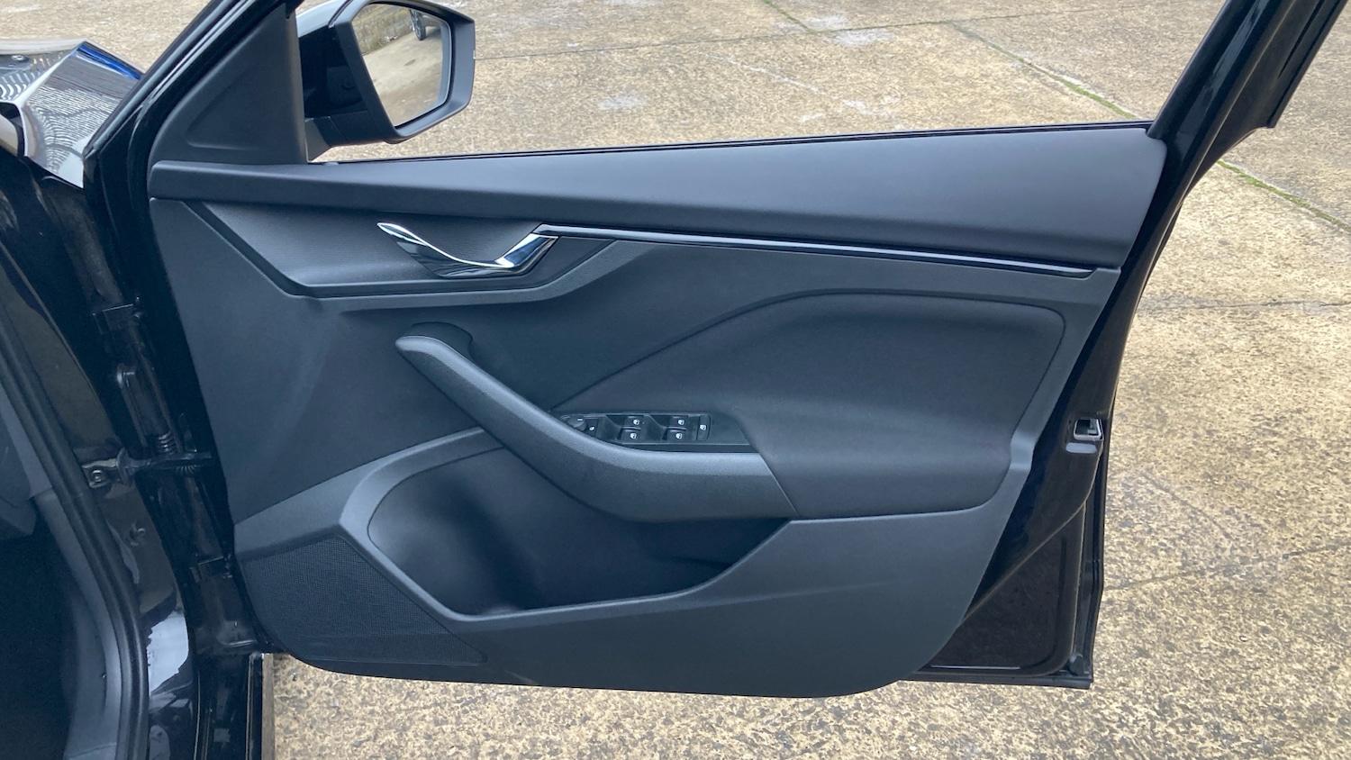 Used Skoda Kamiq 2025 for sale - 76859698: Photo 19