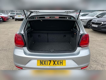 Used Volkswagen Polo 2017 for sale - 75823248: Photo