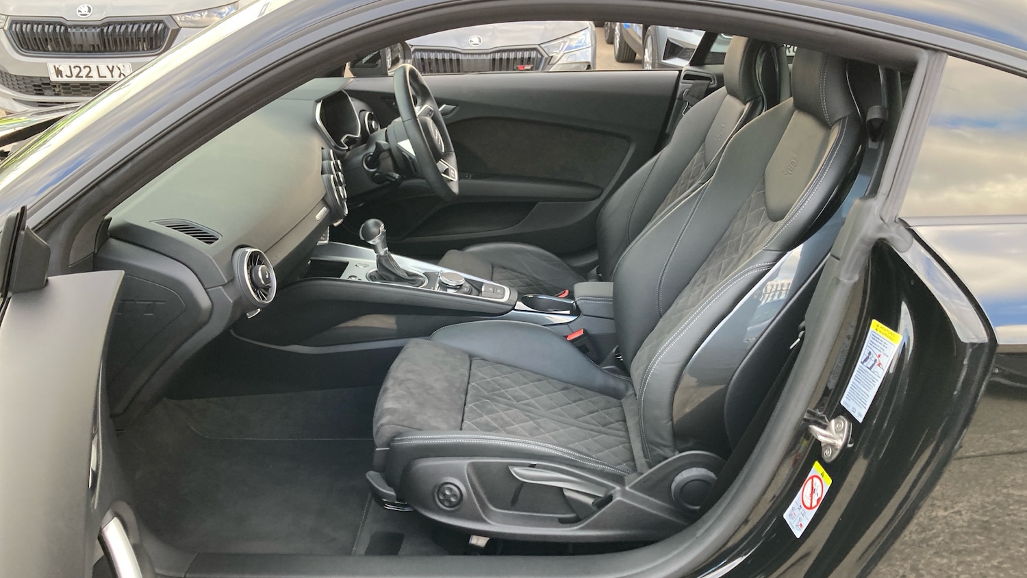 Used Audi TT 2023 for sale - 78066649: Photo 16