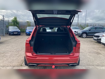 Used Volvo XC60 2017 for sale - 78807470: Photo